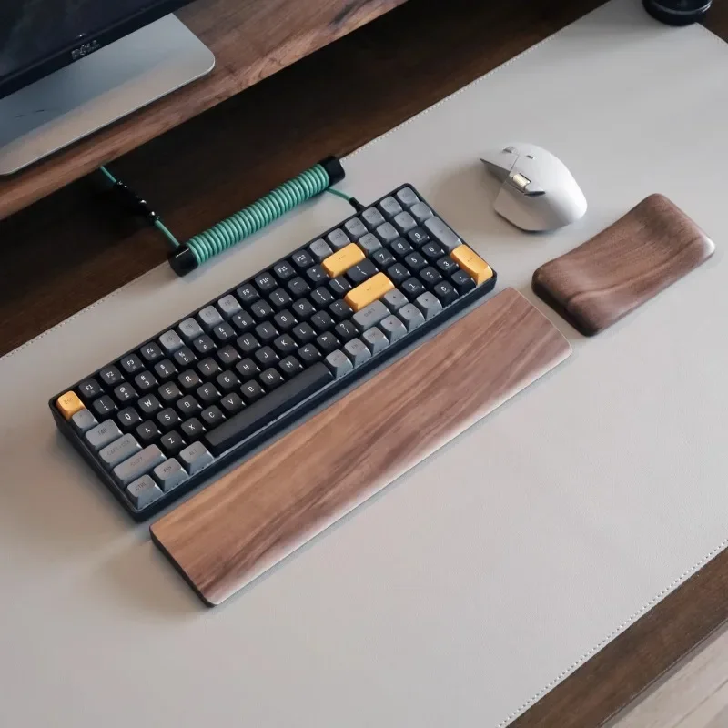 Wrist Rest Wood - Подставка под ладонь из орехового дерева,